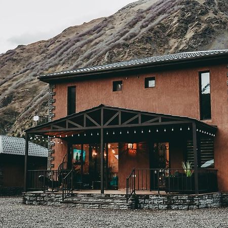 Holiday Home Stepantsminda Exterior foto
